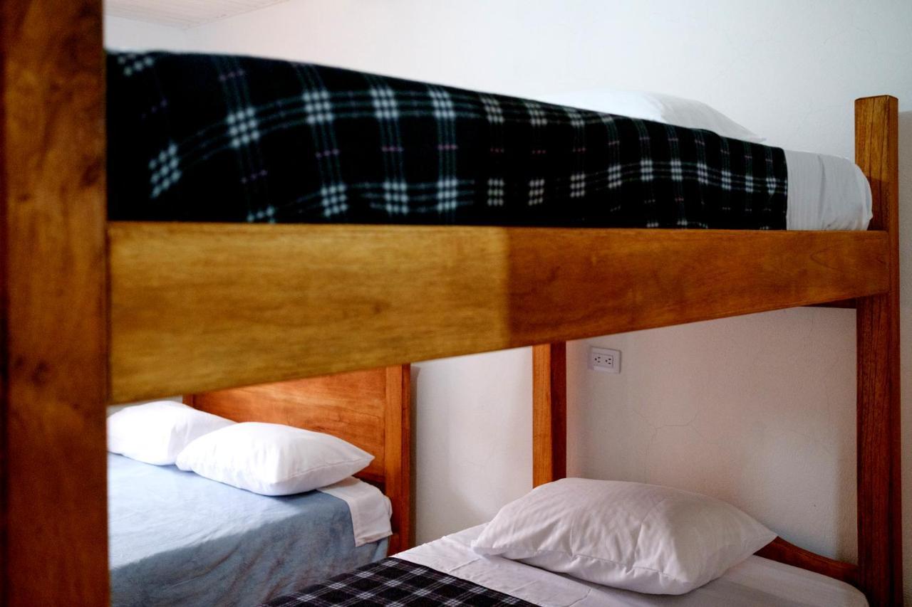 Cafe Racer Hostel Jardín Kültér fotó