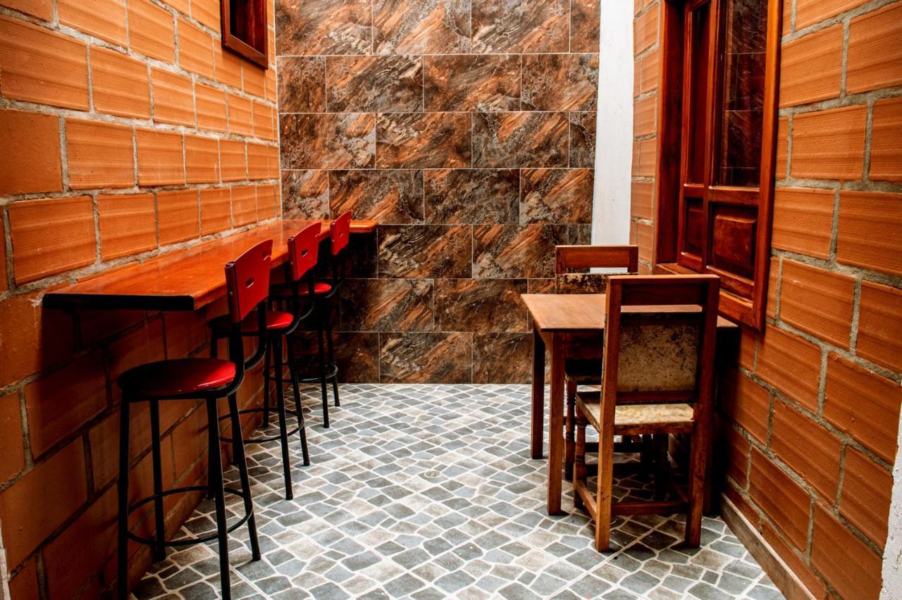 Cafe Racer Hostel Jardín Kültér fotó